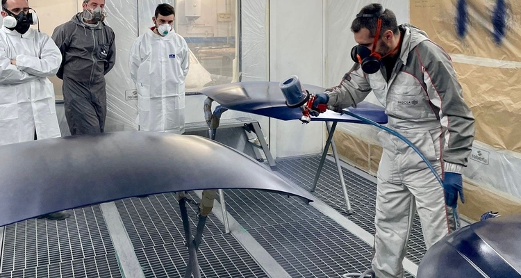 Sagola refuerza su compromiso con la formación en carrocería con una jornada técnica en Barcelona